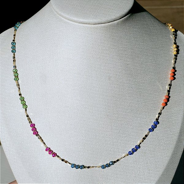 CHOCKER DOURADA ELOS E ZIRCÔNIAS COLORIDAS