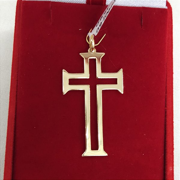 PINGENTE DOURADO DE CRUCIFIXO VAZADO GRANDE