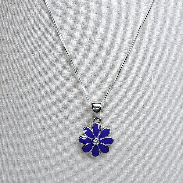 COLAR DE PRATA COM PINGENTE DE FLOR ROXO
