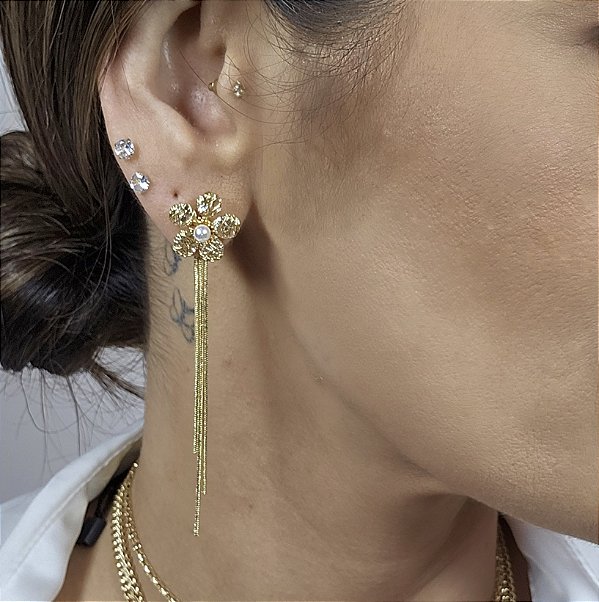 BRINCO EAR JACKET 2 EM 1 FLOR ORGANICA COM UMA PÉROLA E 3 FIOS