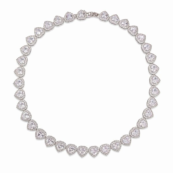 CHOCKER EM RÓDIO BRANCO MODELO RIVIERA COM PEDRAS DE CORAÇÃO CRAVEJADA AO REDOR 42CM