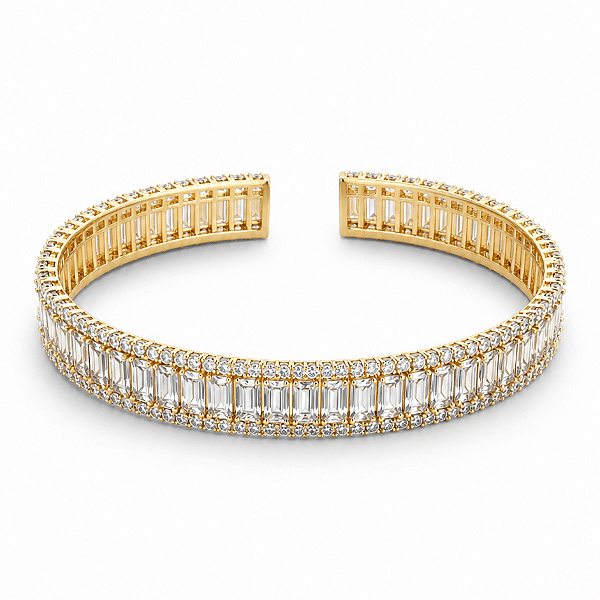 BRACELETE DOURADO COM ZIRCÔNIAS COM VARIAS NAVETES - MALEÁVEL