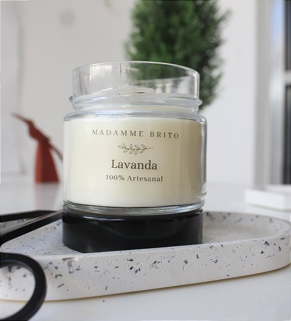 Vela Coleção clássica Lavanda 150g