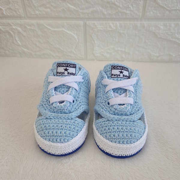 Tênis Confort - Cor Azul Candy - Tamanho 18 - calça de 6 a 8 meses aproximadamente