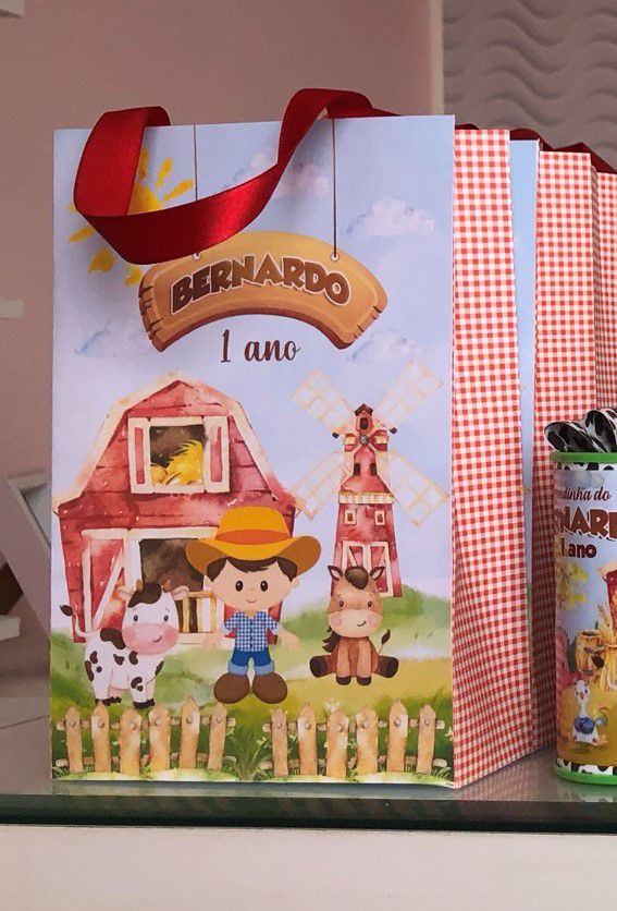 Sacolas Personalizadas Fazendinha Vermelha - TAM M