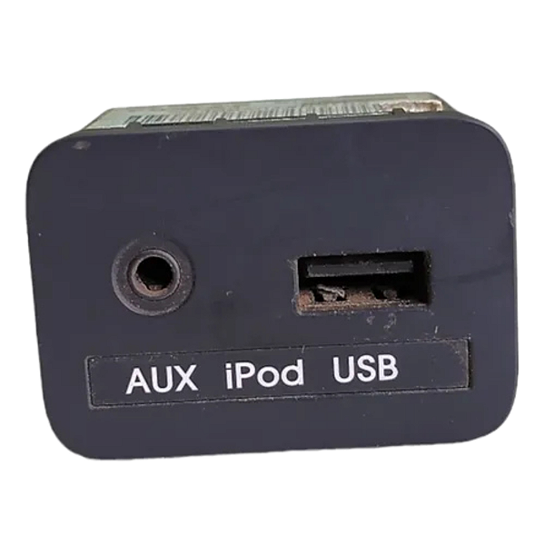 Entrada Usb iPod Auxiliar Kia Cerato 2011  961301m100u