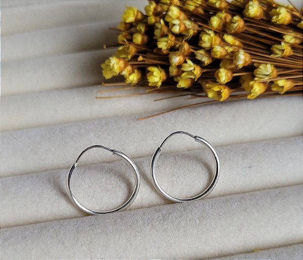 Argola Redonda Fio Fino 1,5 cm - Prata 925