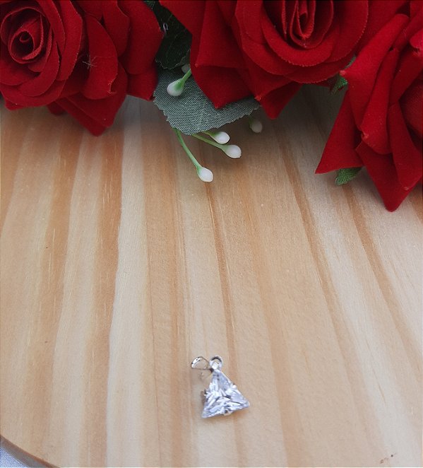 Ping. Zirc. Triangular 8mm - Prata 925