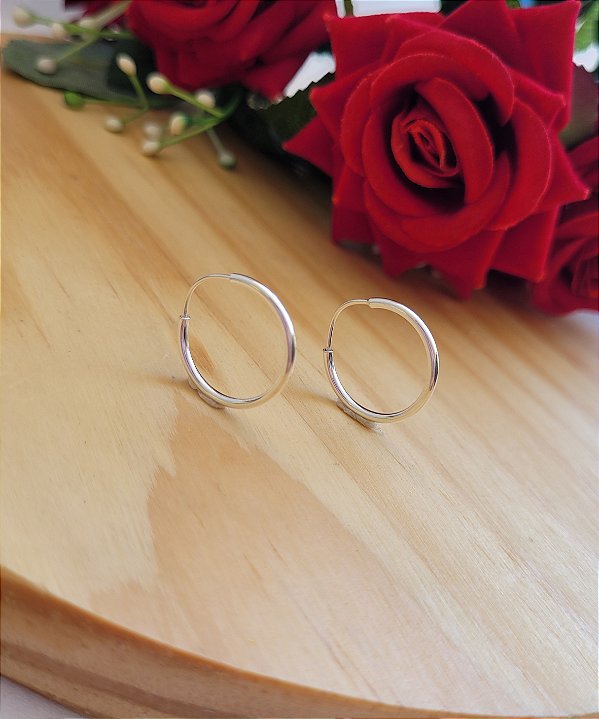 Argola Fio Redondo 18 mm - Prata 925