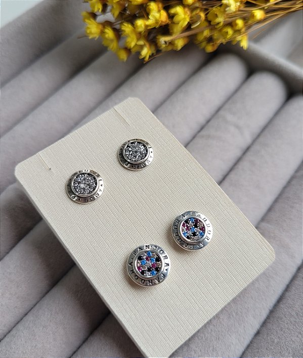 Brinco Redondo com Zircônias - Prata 925