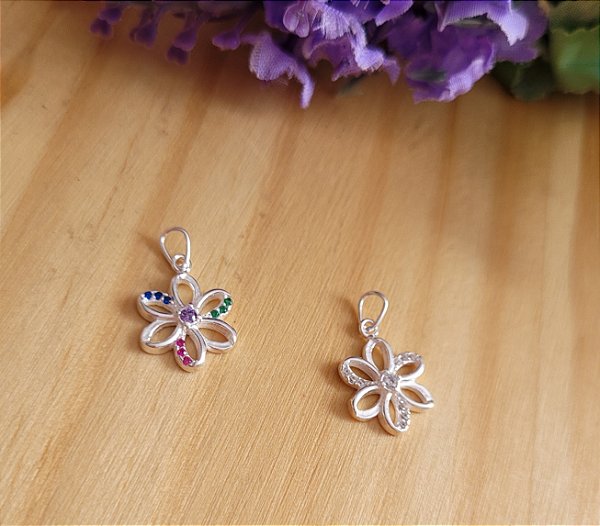 Pingente Flor Vazada Zircônia - Prata 925