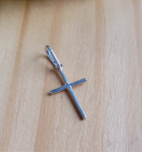 Pingente Cruz Fio Quadrado 18mm- Prata 925