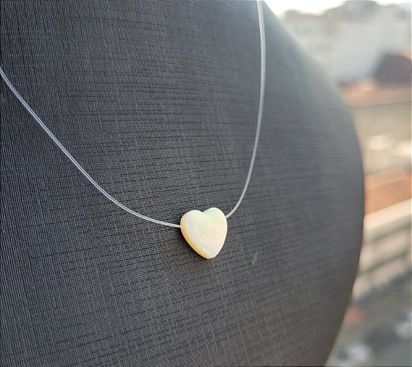 Gargantilha Nylon Pingente Madrepérola Coração