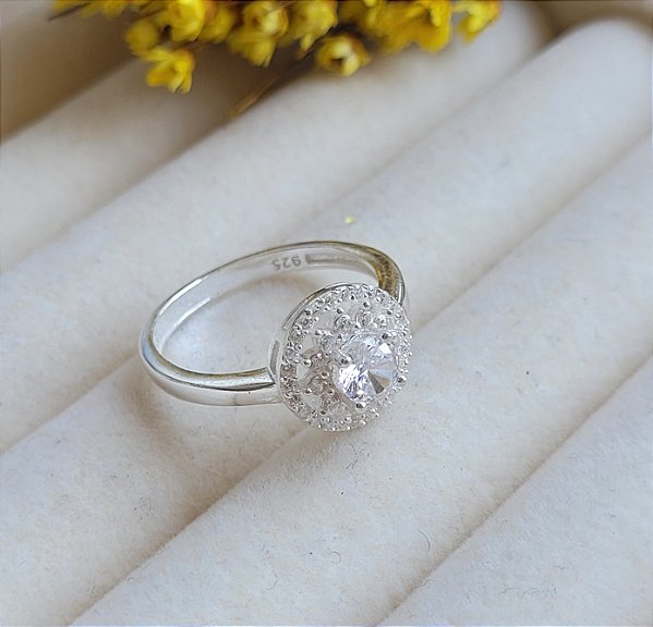 Anel Solitário Diamante Cravejado - Prata 925