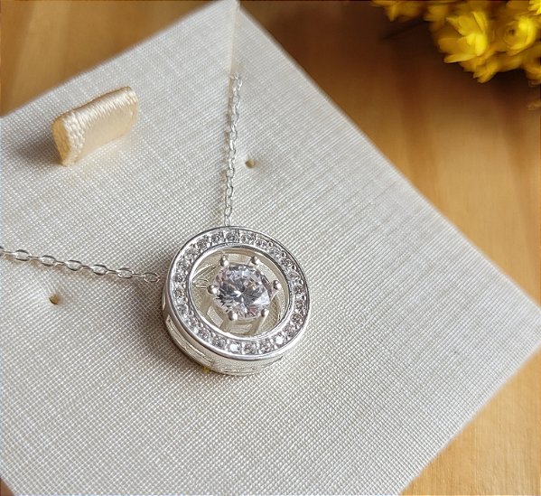 Colar Circulo Cravejado c/ Zircônia Móvel - Prata 925