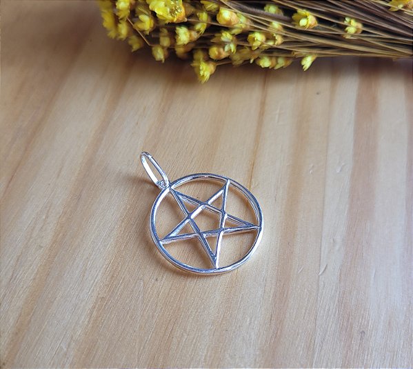 Pingente Estrela Davi 24 mm - Prata 925