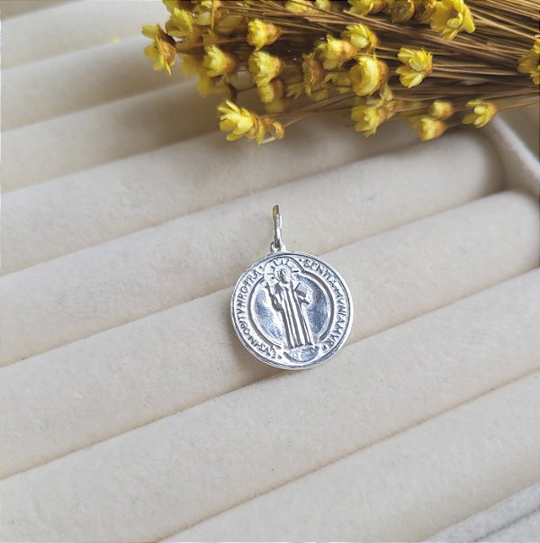 Pingente São Bento 19mm- Prata 925