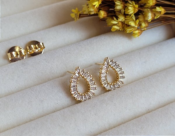 Brinco Gota baguete- Semijoias