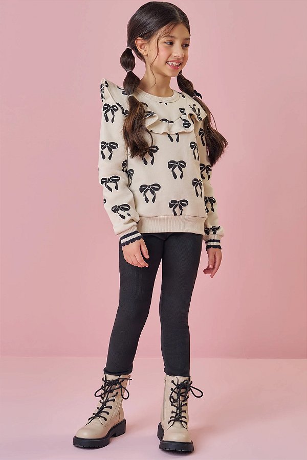 Conjunto Blusa e Calça Kukiê