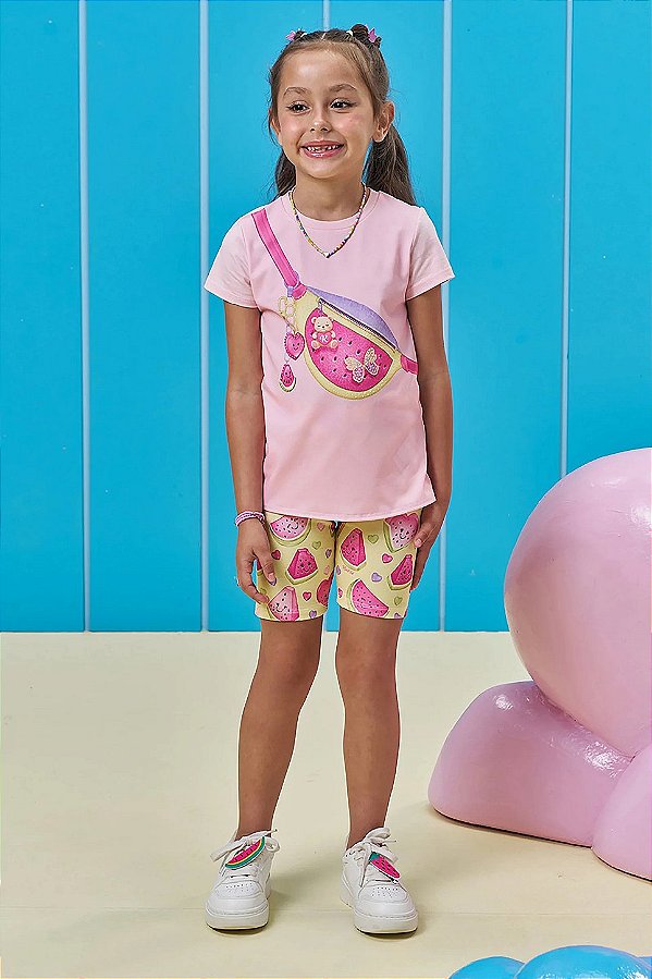 Conjunto Blusa e Shorts Kukiê