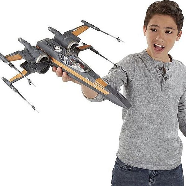 Lutador X-Wing De Poe Do Nave Hasbro Star Wars B3953