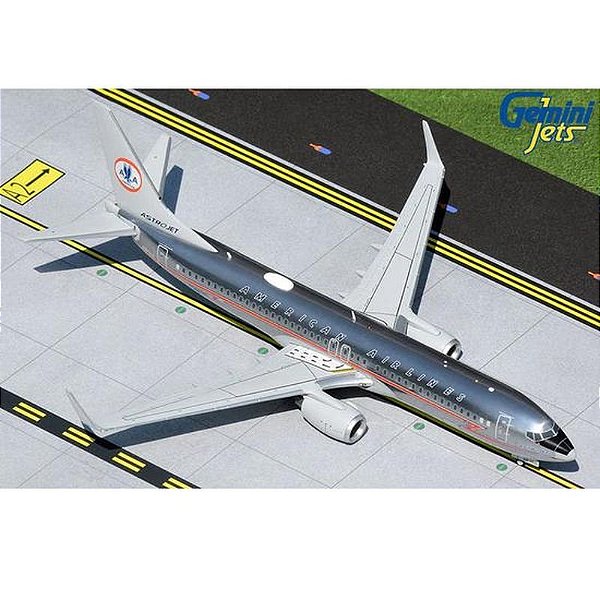 Avião Gemini Jets 1:200 American Airlines B737-800 - Modelo Colecionável G2AAL990F