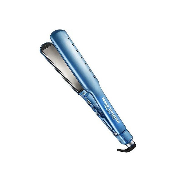 Prancha de Cabelo Babyliss Pro Nano Titanium BABNT9559 - 230°C - 240V/50Hz - Azul