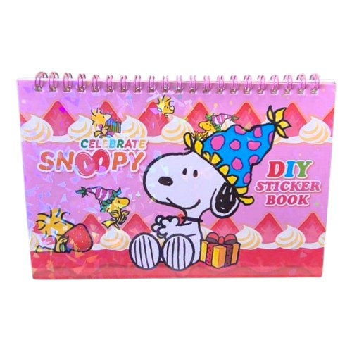 Caderno de Adesivos Snoopy com Mais de 200 Stickers Importado – Fundo Branco e Transparente
