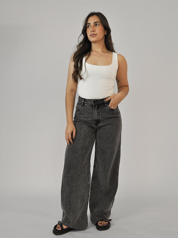 Calça Pantalona Jeans Preta Estonada