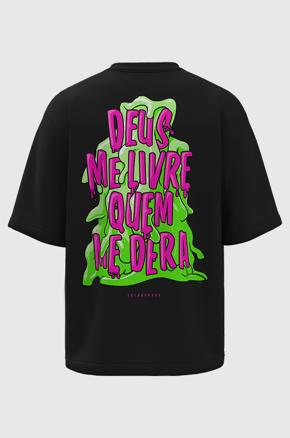 Camiseta Oversized Deus me Livre
