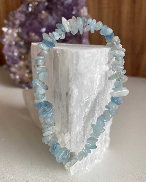 Pulseira Cascalho  Água Marinha- Felicidade e Juventude