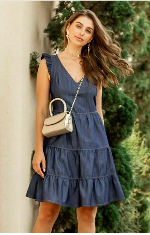 VESTIDO CURTO TRES MARIAS MANGA CURTA COM BABADO