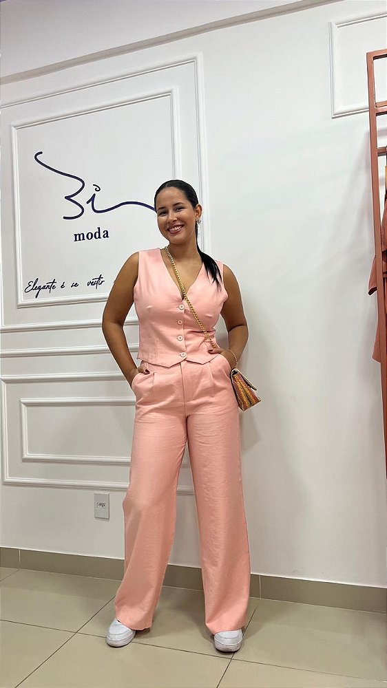 CALÇA PANTALONA  COM UM BOTÃO