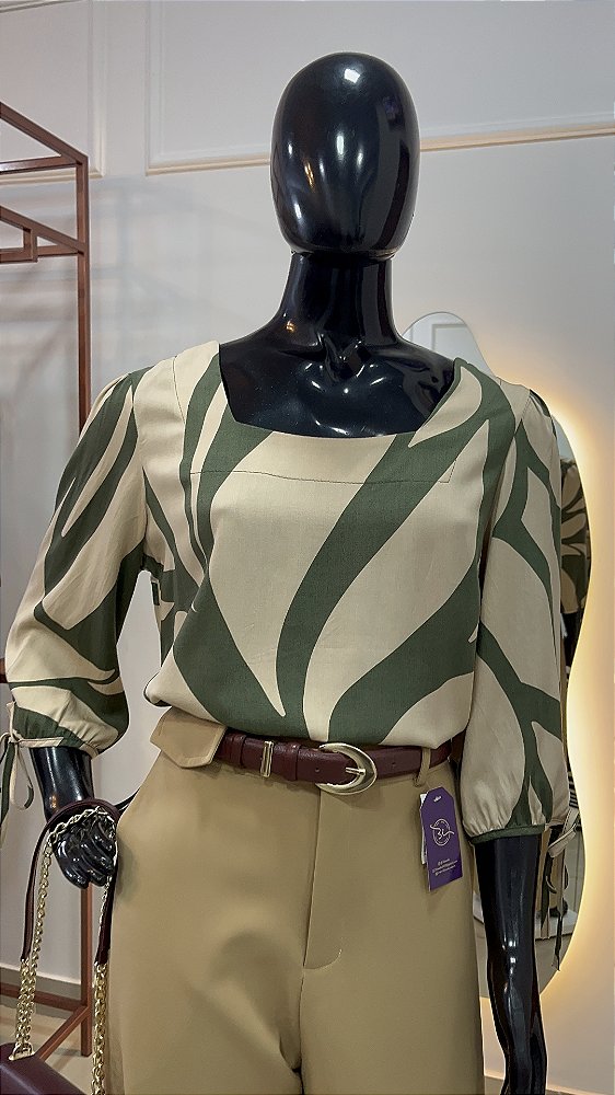 BLUSA ESTAMPA COM LAÇO