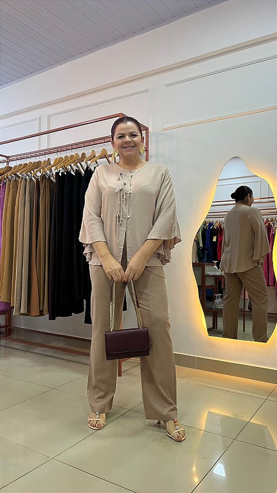 BLUSA BATA COM LAÇOS