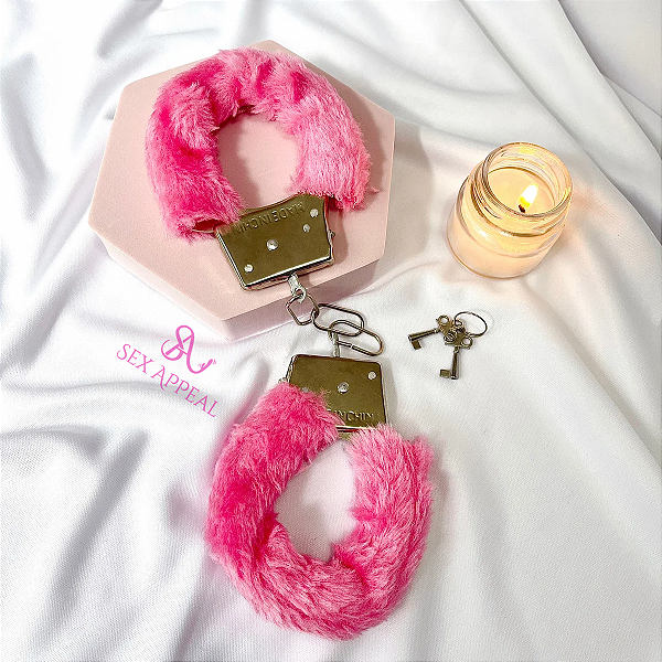 ALGEMA EM METAL COM PELÚCIA