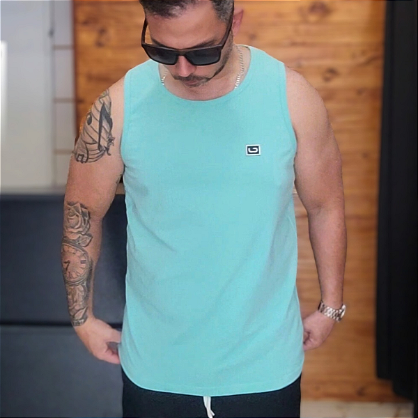 REGATA EM COTTON LIGHT COM LOGO EMBORRACHADA