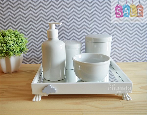 Kit Higiene Bandeja Porcelana Bebe Nuvem Decoração Unissex + Barato