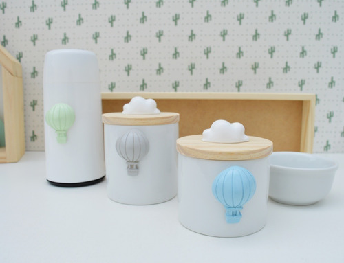 Kit Higiene Bebê Balão Madeira Porcelanas Bandeja Pinus K173