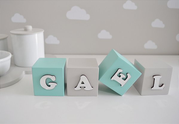 Kit 4 Dados Colorido Prata Bebê Quarto Personalizado Bancada