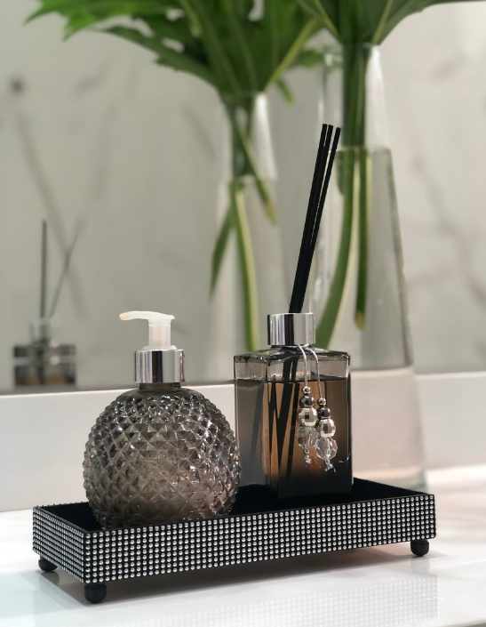 Bandeja Black Stras Banheiro Espelhada Difusor Aparador Casa Decoração