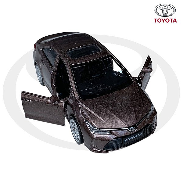 Miniatura - 1:38 - Toyota Corolla Hybrid - Califórnia Júnior