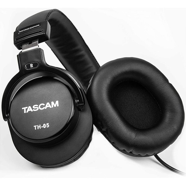 Fone de Ouvido Profissional para Monitoramento Headphone Over-Ear - Tascam TH-05