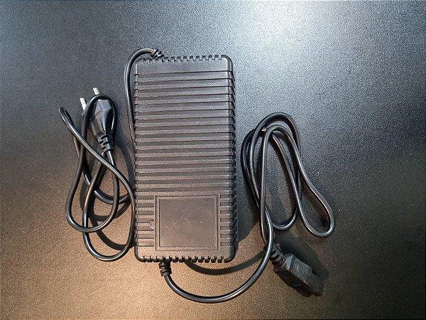 Carregador Bicicleta Triciclo Elétrico Zig Plus Sousa 48v 24ah Bivolt