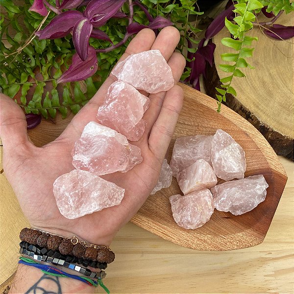 Quartzo Rosa Bruto - A Pedra do Amor