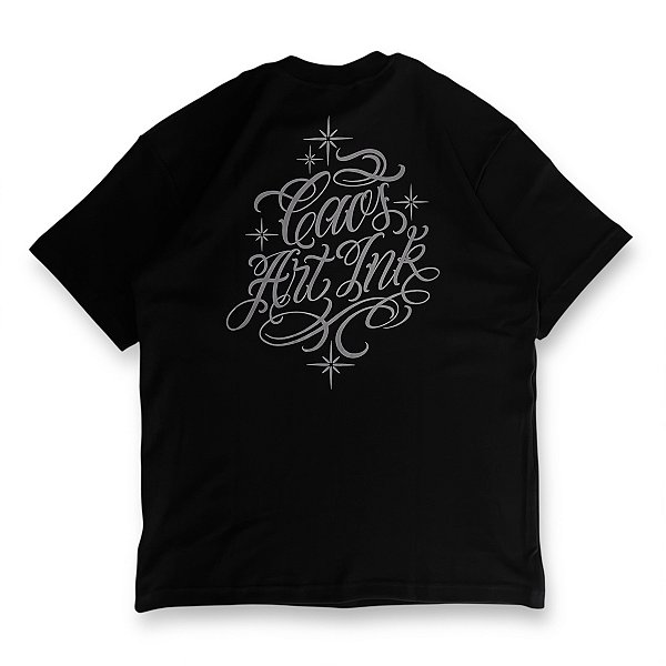 Camiseta algodão egípcio Caosart CURSIVA preta