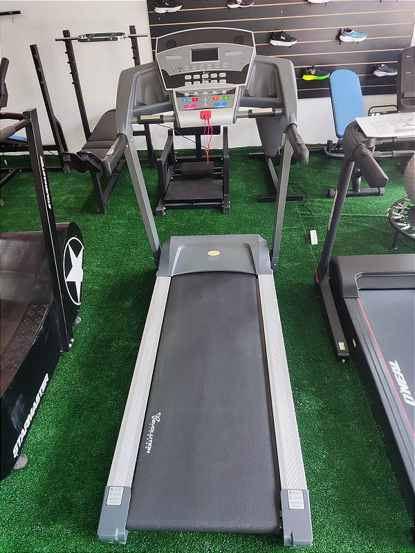 Esteira Ergométrica Evolution EVO4000 - Usada