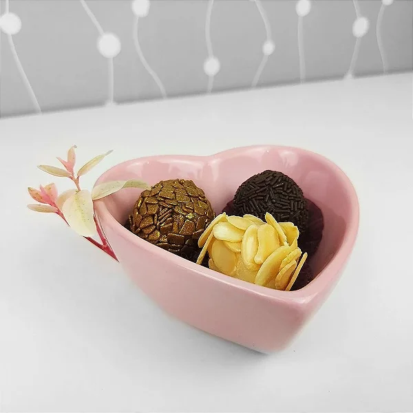 Petisqueira Coração Rosa 100ml