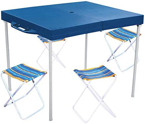 Mesa Prática com Banquetas