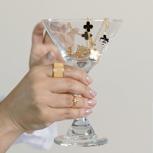 ANEL REGULÁVEL PLACA LUXO COM BANHO DE OURO 18K SEMIJOIA ANTIALÉRGICA